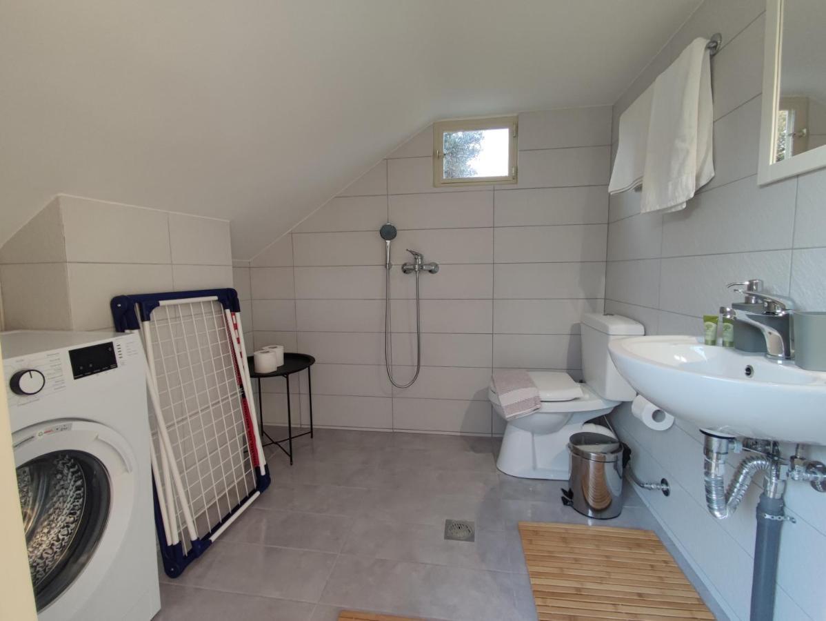 The Bright House A Two-Storey Maisonette In Loutraki Eksteriør billede
